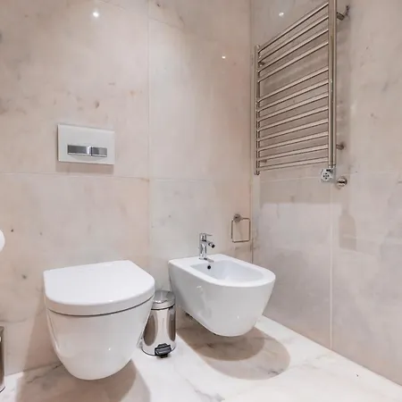 Liberdade Elegance W/rooftop Pool By Lovelystay Apartment